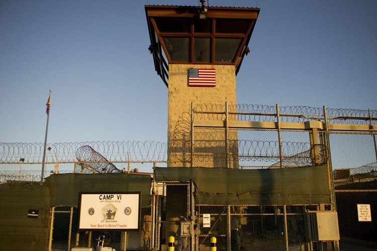 Deux Algériens sans inculpation sont à Guantanamo