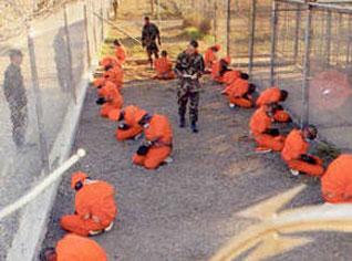 La France envisage d'accueillir un détenu algérien de Guantanamo