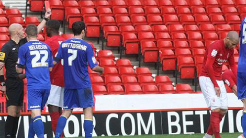 قديورة يعاقب بلقاءين