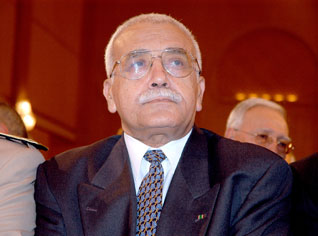 Algeria buys electronic equipments from China