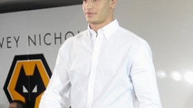 قديورة:  والدي  كان  يشكل  لي  طموحا  للعب  للخضر