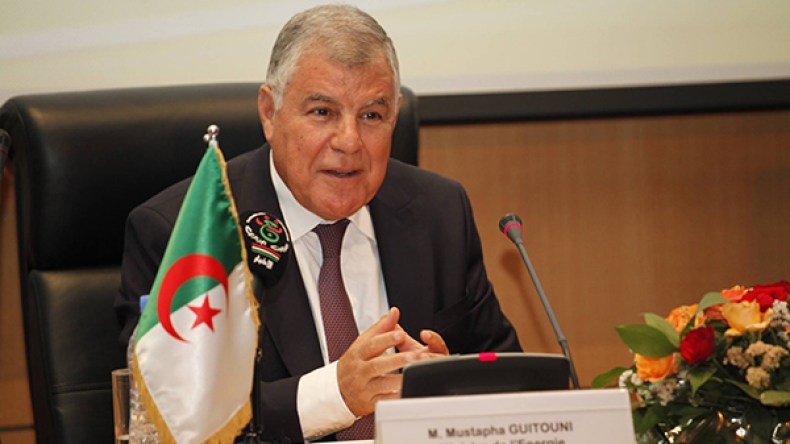 يجب أن نستخرج الغاز الصخري