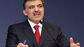 القضاء التركي يحدد ولاية مدتها 7 سنوات للرئيس غول