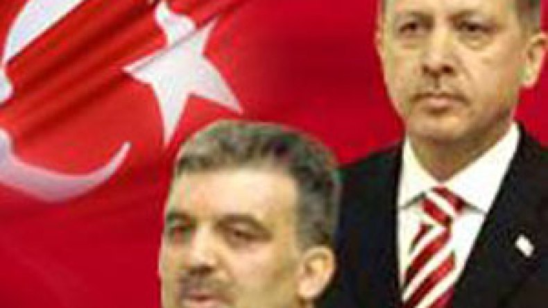 تجدد المواجهة بين الحزب الحاكم والعلمانيين في تركيا