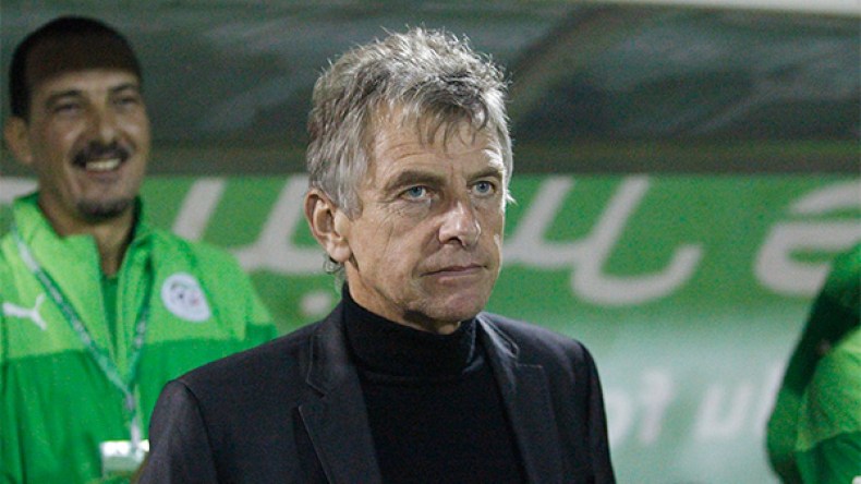 غوركوف يتغلب على كل مدربي المنتخب الوطني