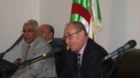 باريس تدفع بأحد أوزانها الدبلوماسية إلى الجزائر