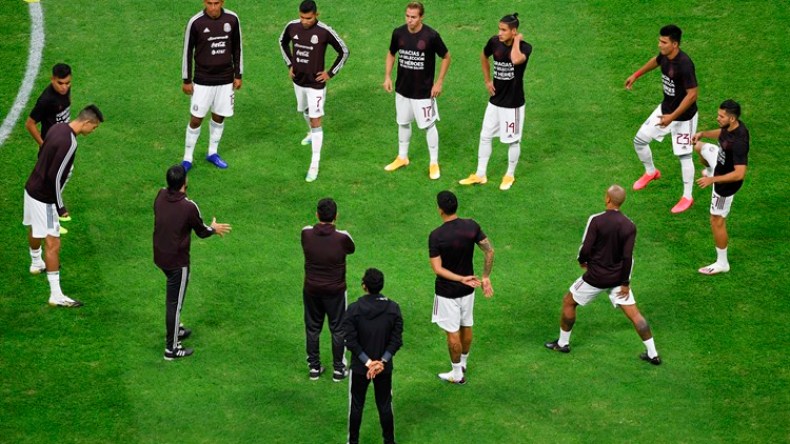 استدعاء 26 لاعبا مكسيكيا لِمواجهة الجزائر