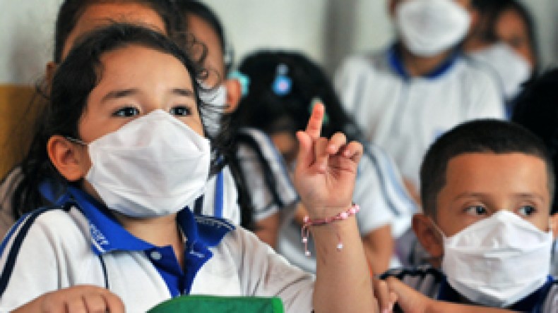 لقاء بين وزارتي الصحة والتربية لتعجيل تلقيح 8 ملايين تلميذ