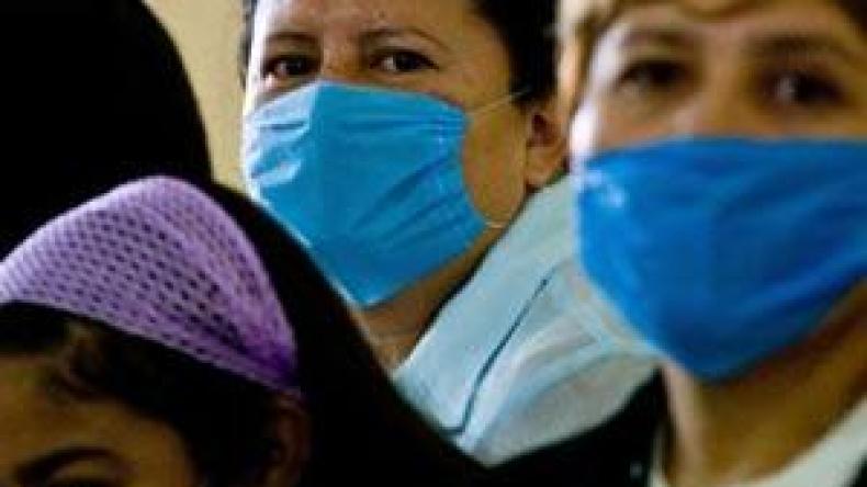 أويحيى يفصل في مصير لقاح أنفلونزا الخنازير