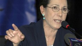 حنون‭ ‬تدعو الوزراء للإستقالة