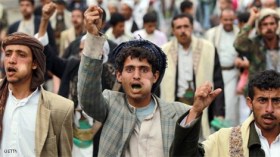 احتجاجات عارمة بالعاصمة اليمنية صنعاء للإطاحة بالحكومة