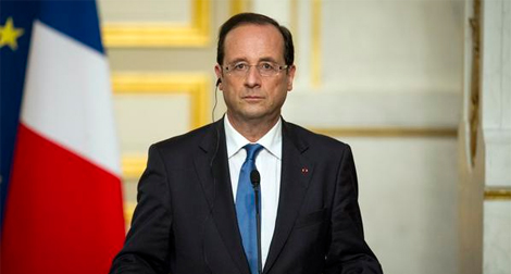 MPs intend to criminalize colonization during Hollande's visit