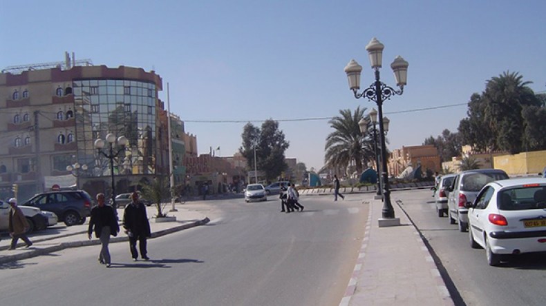 والي ورقلة يتسلم “العلبة السوداء” لملف التشغيل