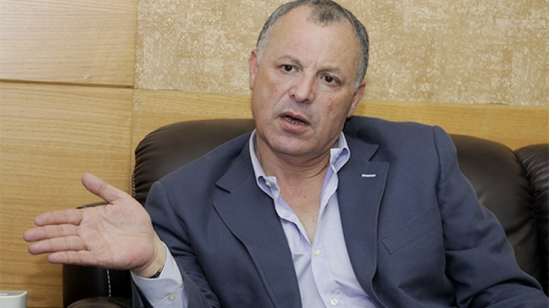مصر أجرمت في حق الجزائر.. وأمرت الفنادق بعدم استقبال الخضر