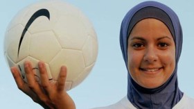 بعد سماح الفيفا بالحجاب في الألعاب الأولمبية: أفراح وتهديدات !