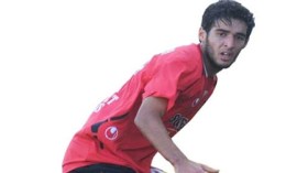 إتحاد الحراش: أول مشاركة لآيت واعمر ومكيوي يتفق مع العايب