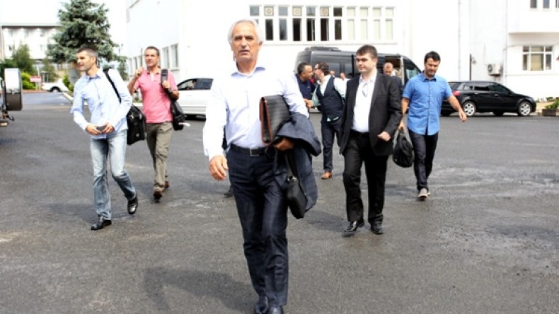 خليلوزيتش سيستفيد من 1.6 مليون أورو