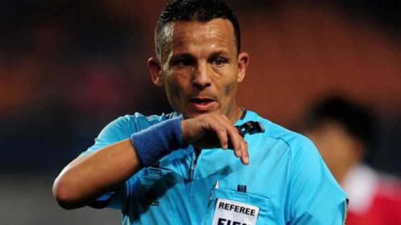 حيمودي الحكم العربي والإفريقي الوحيد في كأس القارات بالبرازيل