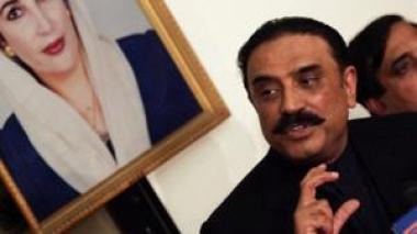 Asif Ali Zardari élu président du Pakistan