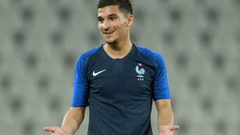 حسام عوار قد لا يلعب مرة أخرى مع منتخب فرنسا