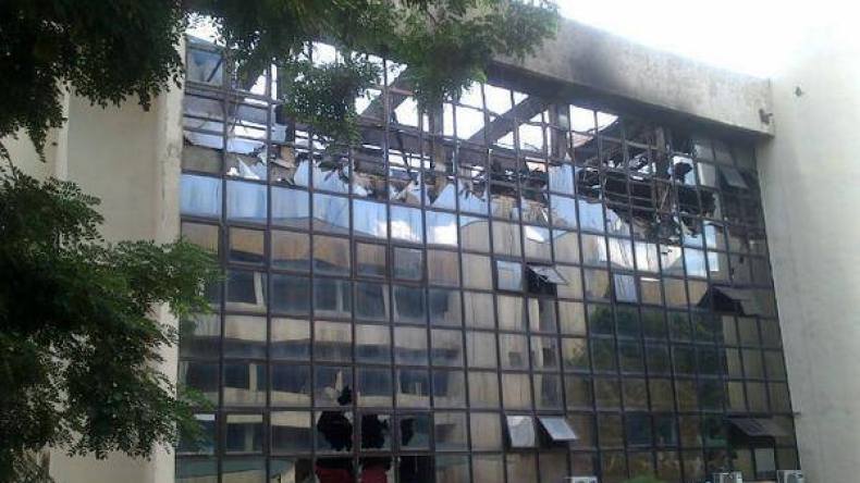 حريق مهول بمقر اتحاد الكرة النيجيري