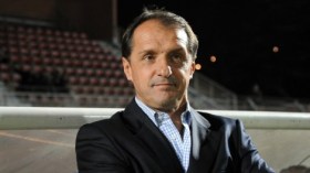 إدارة الوفاق تتصل بالمدرب البوسني “هازيبيجيتش”