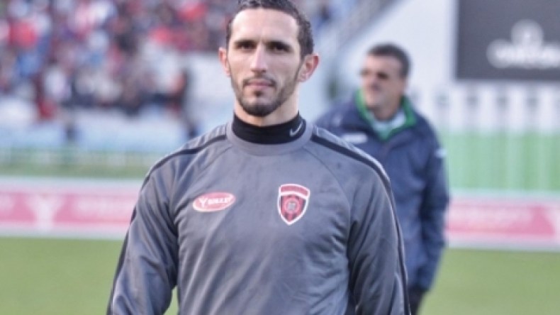 “الكناري” يسقط بـ “رأسية” من حنيفي