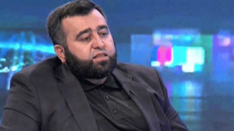 داعية سوري بارز يظهر بقناة إسرائيلية