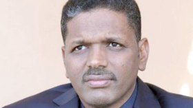 بوتفليقة يعيّن حسان مرموري وزيرا للسياحة