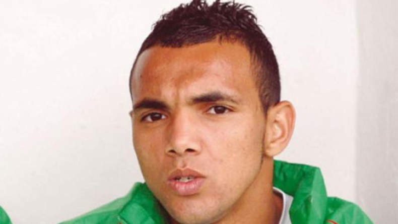 خاليلوزيتش سيفاضل بين خوالد وحشود في مباراة بوركينافاسو