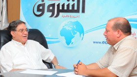 حمروش كلّف الولاة بصدّ “الفيس” وغزالي أمرهُم بدعم “الديمقراطيين”!