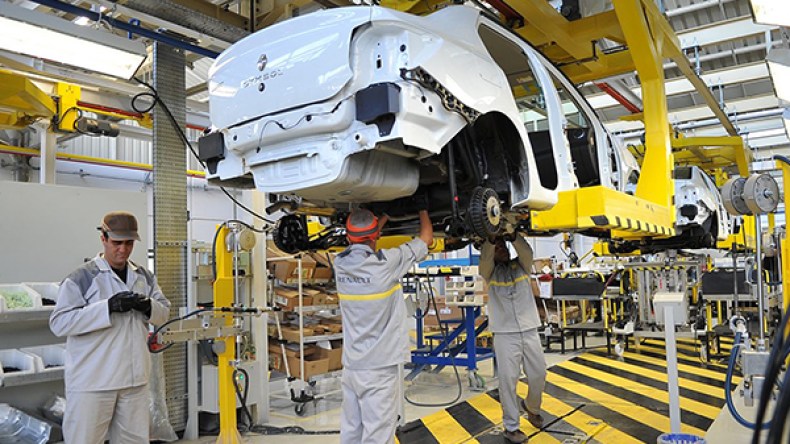 غرامات ضد مصانع تركيب السيارات المتلاعبة في التسليم والأسعار