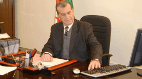 هكذا اتصل بي الجنرالان العماري وتوفيق.. وهذا ما قاله لي زروال!