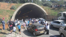 قطع الإنترنت والماء والطرقات في عز الحملة الإنتخابية