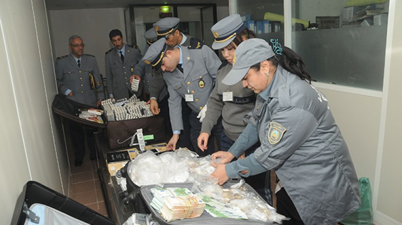 هذه خطة الجمارك لإصطياد مهرّبي “الدوفيز” وتبييض الأموال