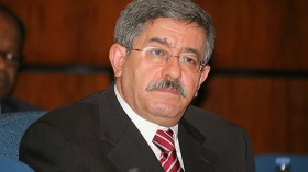 7 ملفات اقتصادية “حرجة” تنتظر “فتوى” أويحيى