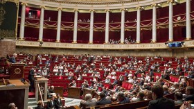 “الجزائر فرنسية” لا تزال تسكن عقول نواب وسيناتورات فرنسا!