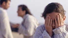 مطلقات يتنازلن عن حضانة أطفالهن بدافع الإنتقام والعمل!