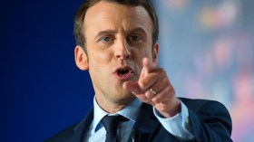 هؤلاء الجزائريون معنيون بتدابير وإجراءات ماكرون للهجرة