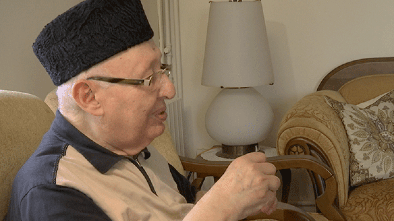 الصراع الإيديولوجي بين الطلبة ظهر في عهد رئاسة فرحات عباس