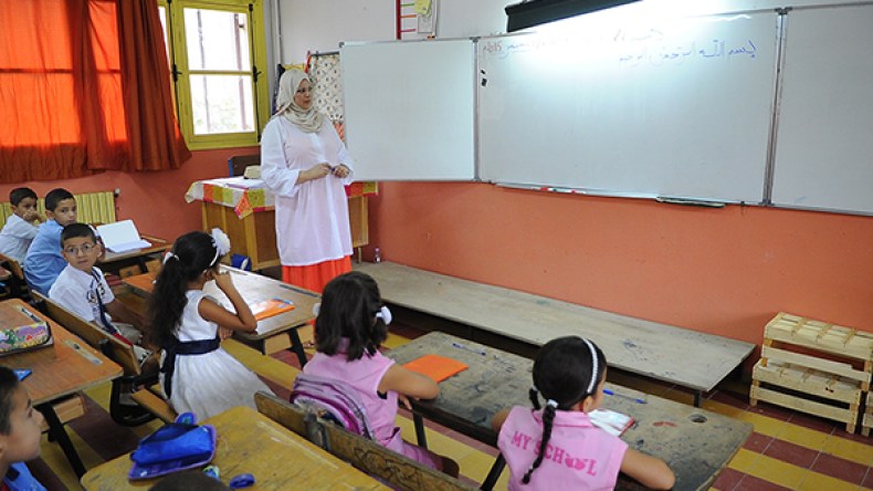 مفتشون وأساتذة يقطعون عطلتهم السنوية من أجل الأساتذة الجدد