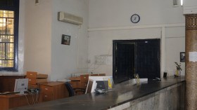 بلديات.. مركز بريد ومحاكم مهجورة!