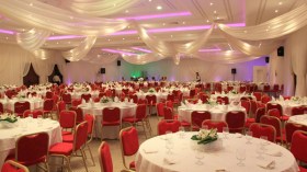 قاعات حفلات تفرض عقودا تعجيزية وتذليلية وتتقاضى الملايين