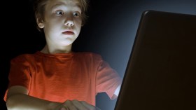 “الاكتشاف الجنسي”.. مرض سرّي يتربّص بأطفالكم!