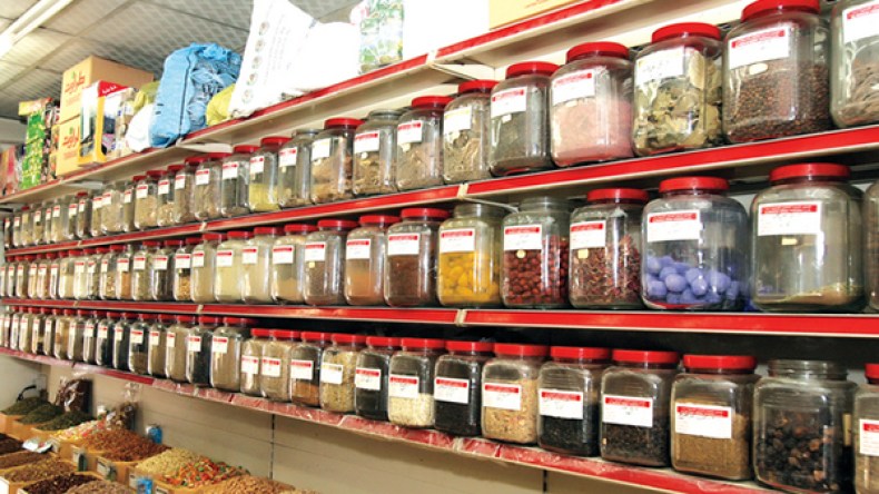 محلات تمارس السحر والشعوذة تحت غطاء تجارة الأعشاب