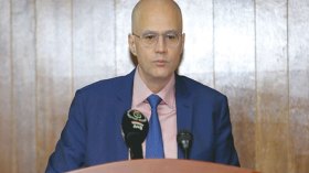 محاصرة الحكومة في جنيف!