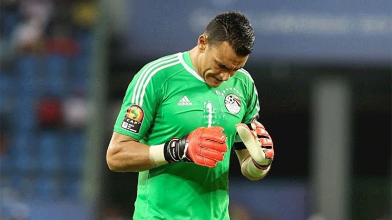 رسمياً.. عصام الحضري يعتزل كرة القدم دولياً