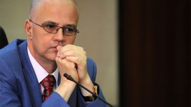 تيجاني هدام: نظام الحماية الإجتماعية بالجزائر يصون كرامة الفئات الهشة