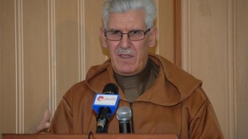 الهادي المحيط!