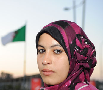 Hadjira retrouve son père après 12 ans